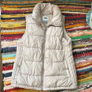 An Old Navy Puffer Vest